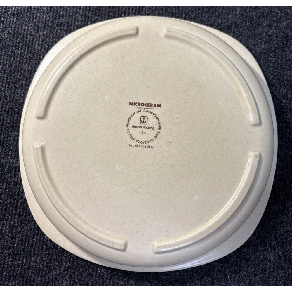 Microceram Anchor Hocking Ceramic Ovenware 9in Quiche Dish Freezer to Oven Safe